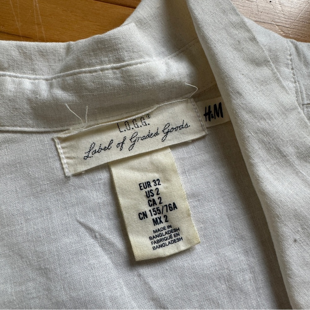H&M Top - Picture 3 of 5